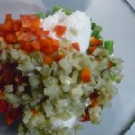 4. Wymieszać ryż z warzywami
