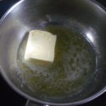 4. Rozpuścić masło