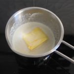1. Rozpuścić masło